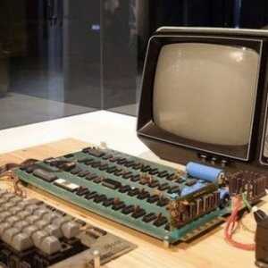 Çöpe Attığı Bilgisayar 530 bin TL’ye Satıldı