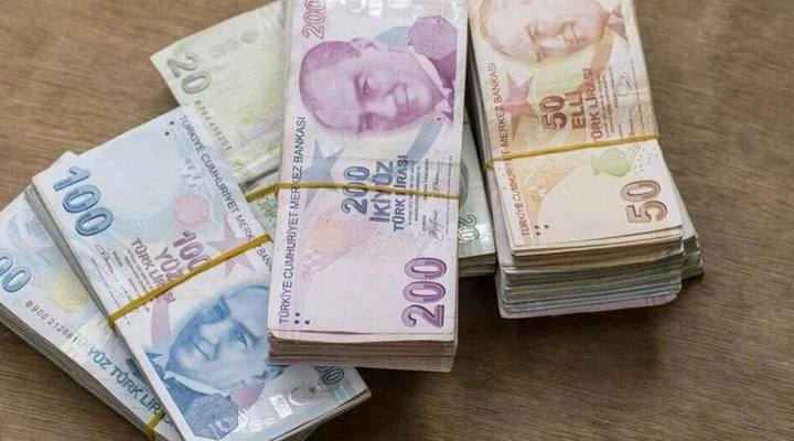 200 liranın değeri 5 dolar oldu!